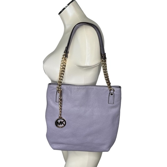 MICHAEL KORS Jet Set Gold Chain Straps Lilac Pebble Leather Shoulder Bag - Picture 2 of 16